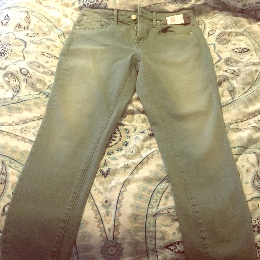 High Rise Skinny Jeans Light Green Women’s sz 29